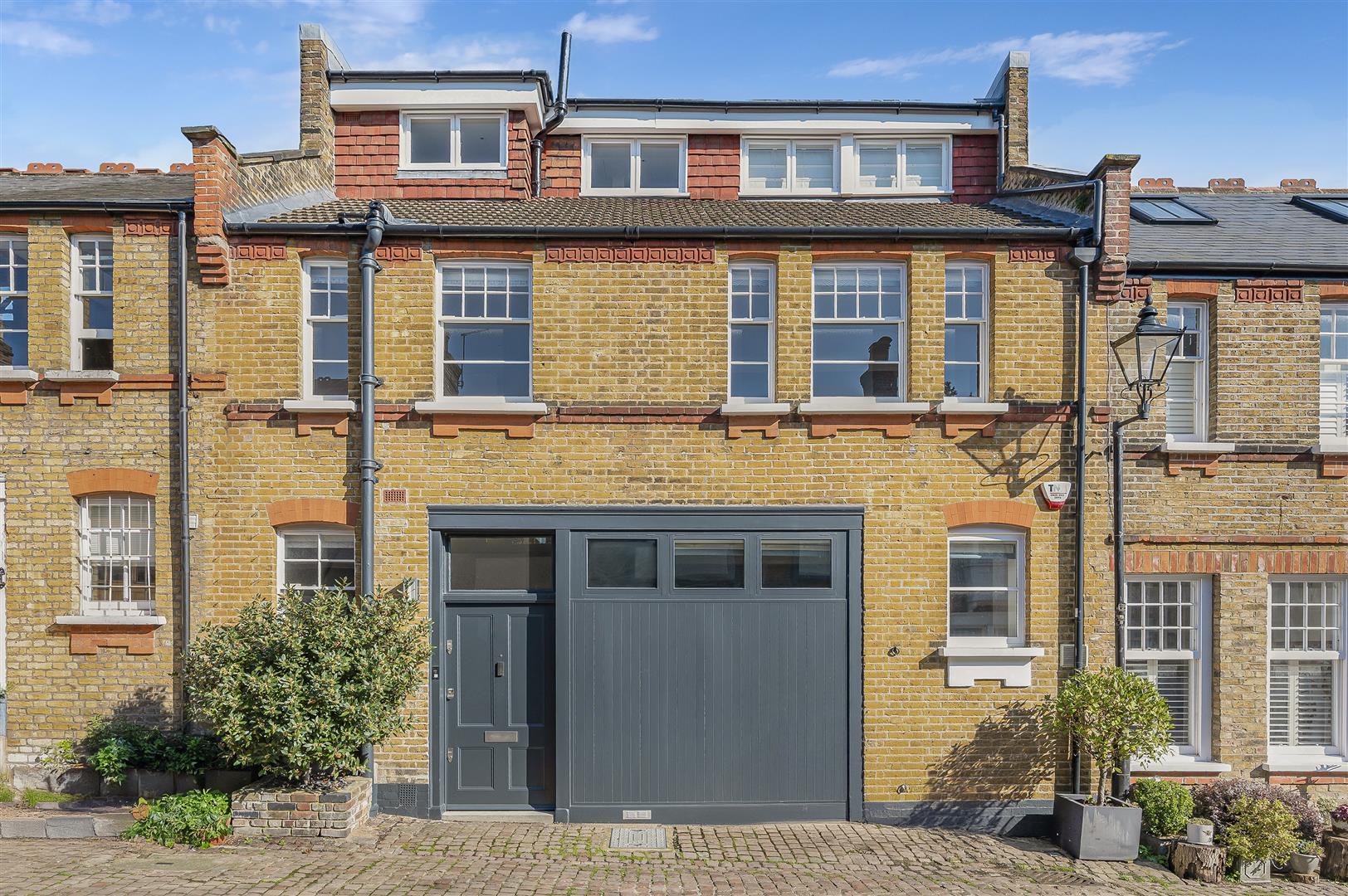 Daleham Mews, Belsize Village, NW3 5DB