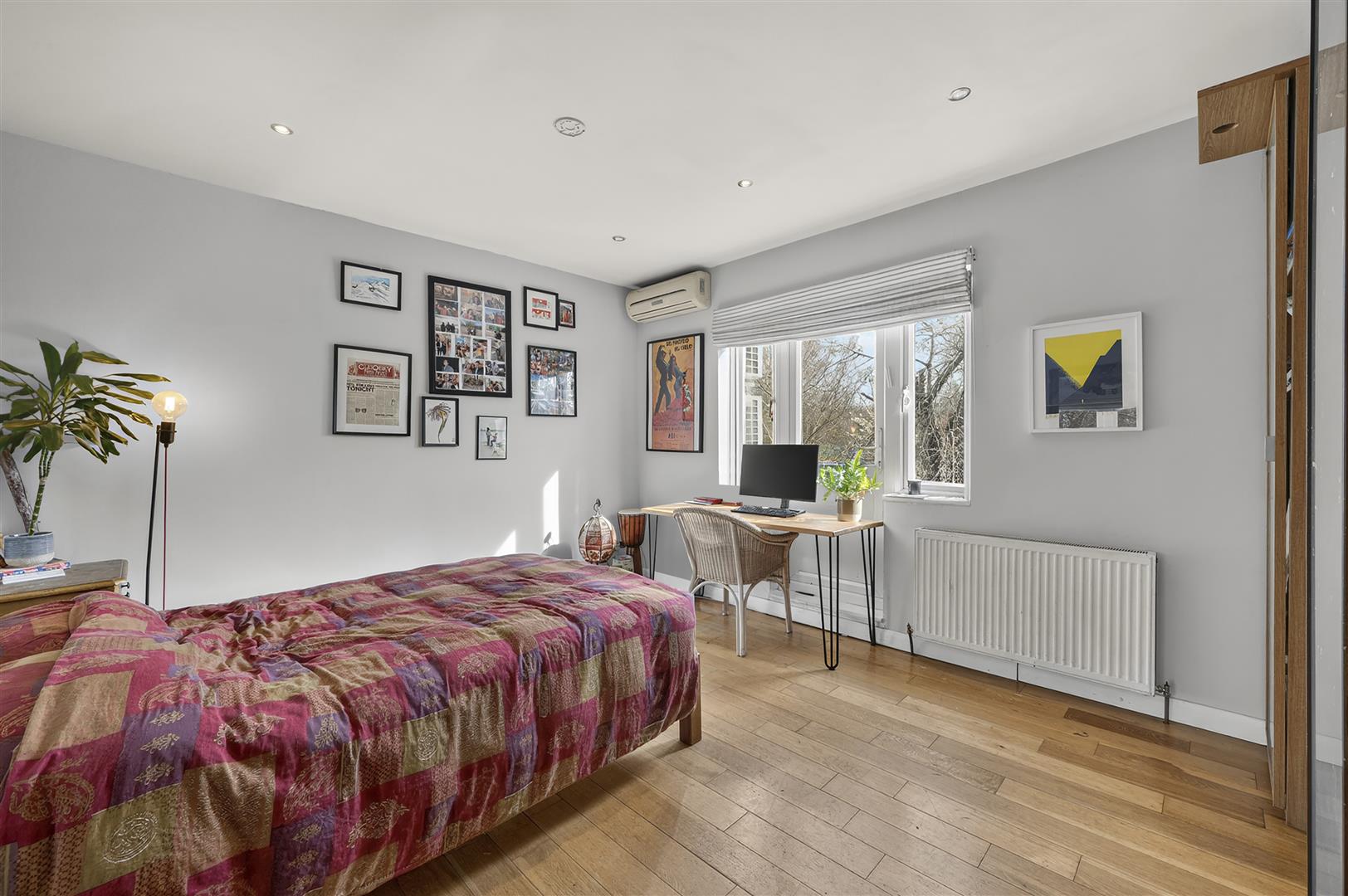 Dunstan Road Golders Green NW11 8AE