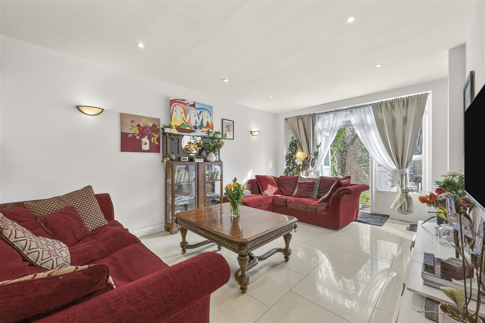 Dunstan Road Golders Green NW11 8AE