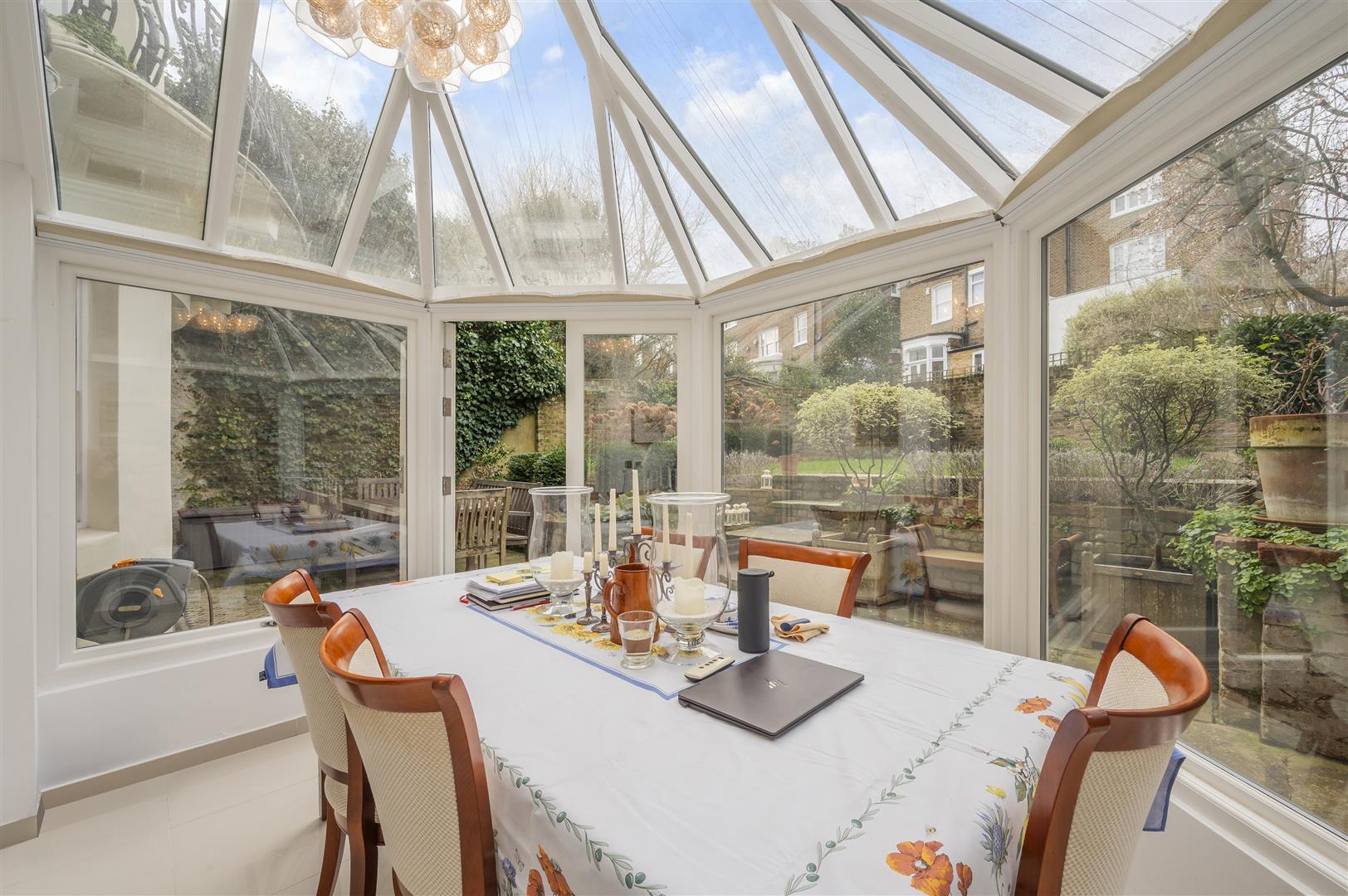 Buckland Crescent, Belsize Park, NW3 5DX