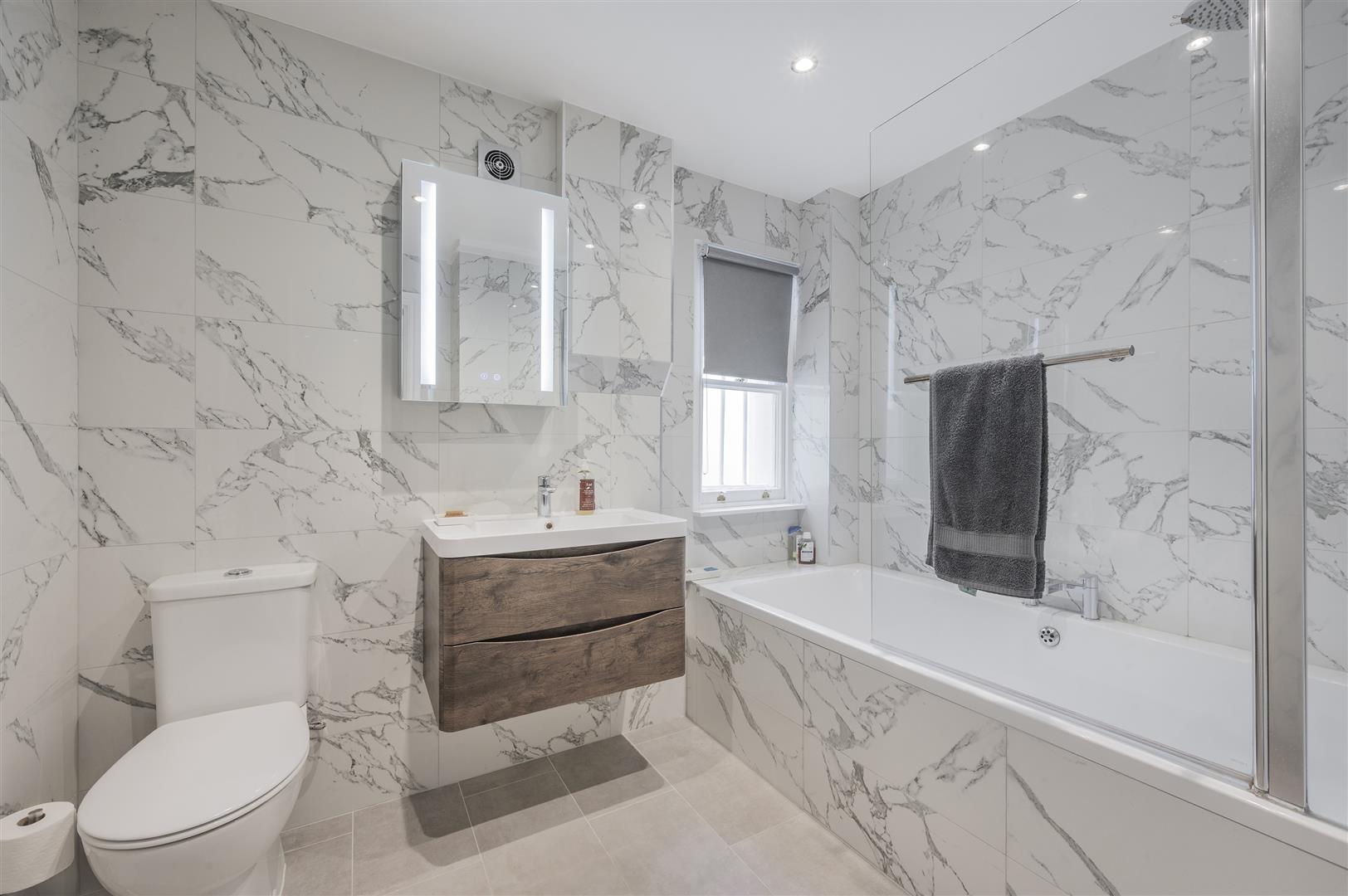 Buckland Crescent, Belsize Park, NW3 5DX