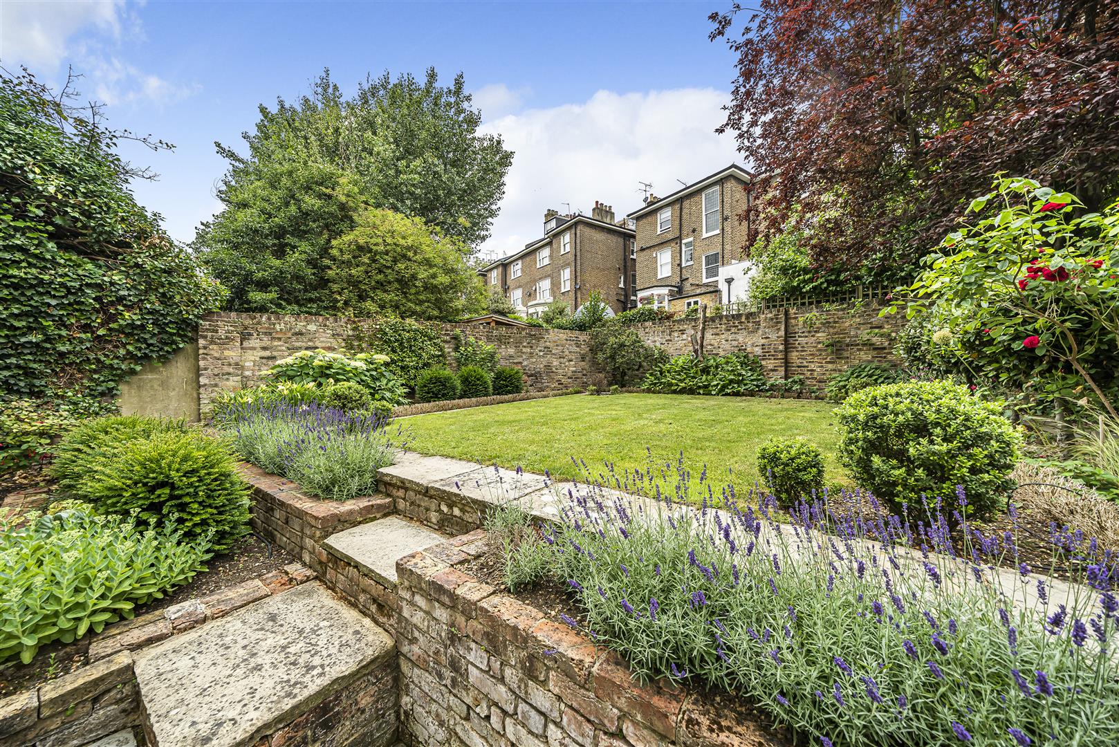 Buckland Crescent, Belsize Park, NW3 5DX