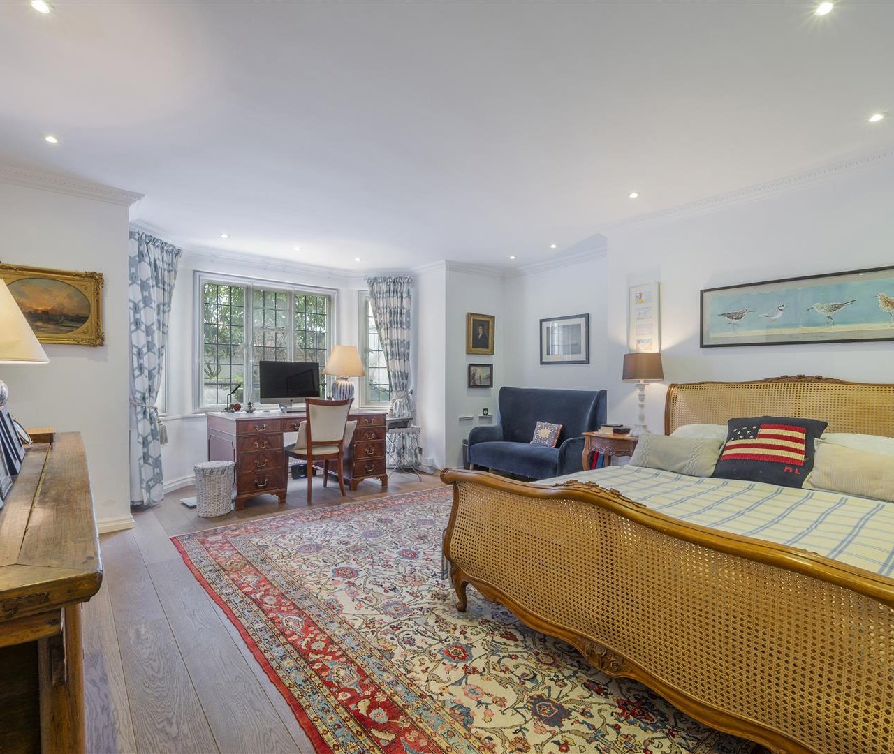 Buckland Crescent, Belsize Park, NW3 5DX