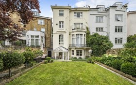 Buckland Crescent, Belsize Park, NW3 5DX