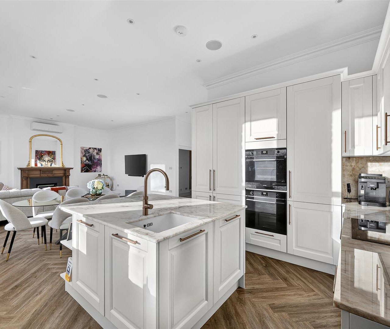 Lindfield Gardens, Hampstead, NW3 6PX