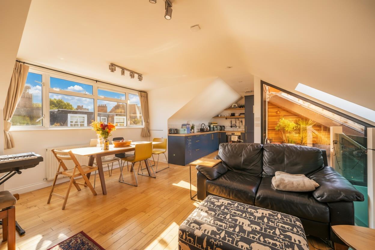 Eton Garages Belsize Park NW3 4PE