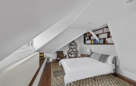 Thurlow Road, Hampstead, NW3 5PP