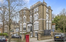 Thurlow Road, Hampstead, NW3 5PP