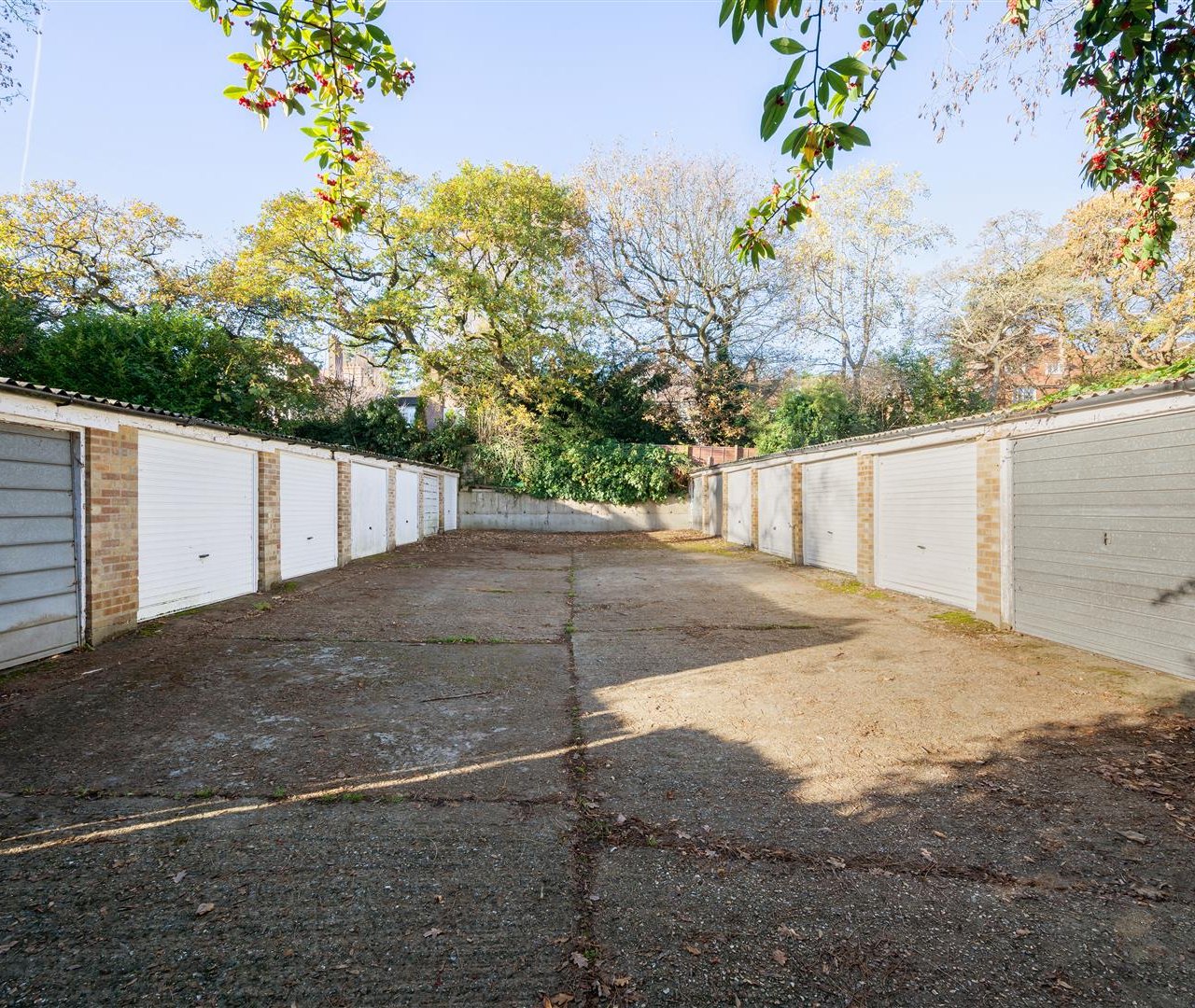 Templewood Avenue Hampstead NW3 7UY