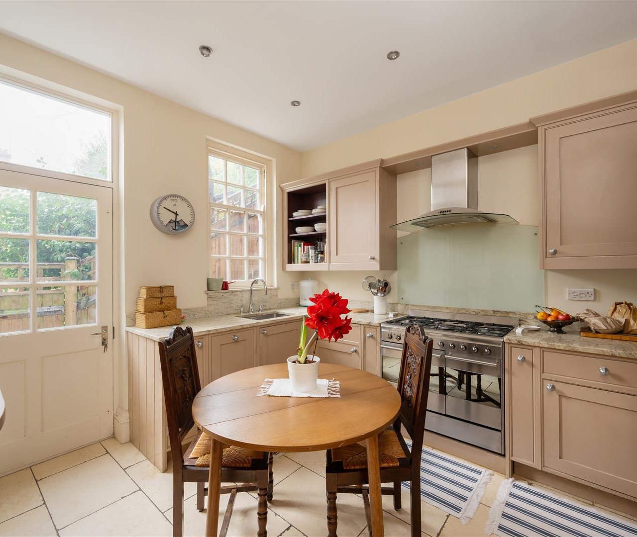 Templewood Avenue Hampstead NW3 7UY