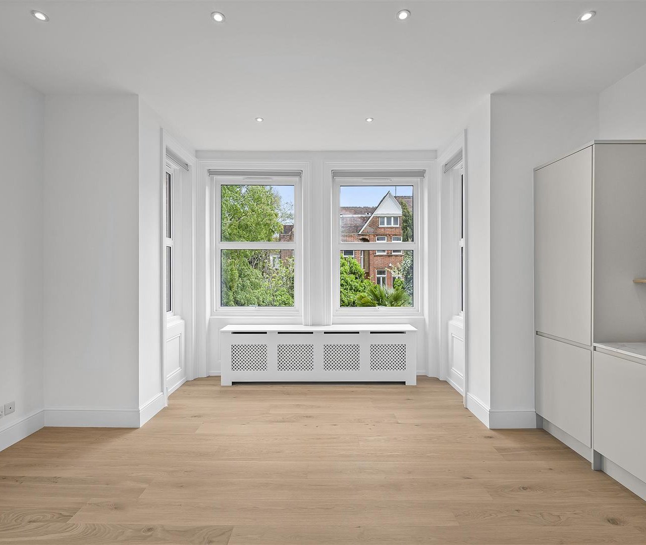 Lyndhurst Gardens, London, NW3 5NS