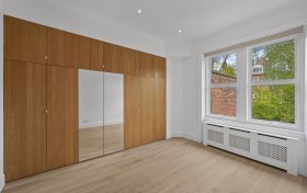 Lyndhurst Gardens, London, NW3 5NS