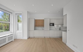 Lyndhurst Gardens, London, NW3 5NS