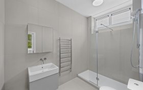 Lyndhurst Gardens, London, NW3 5NS