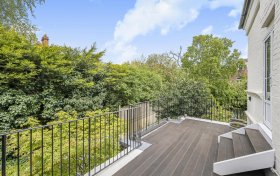 Lyndhurst Gardens, London, NW3 5NS