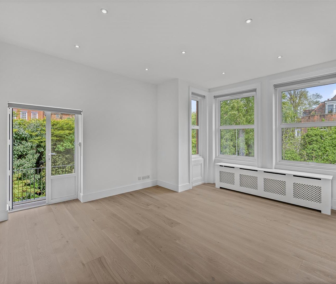 Lyndhurst Gardens, London, NW3 5NS