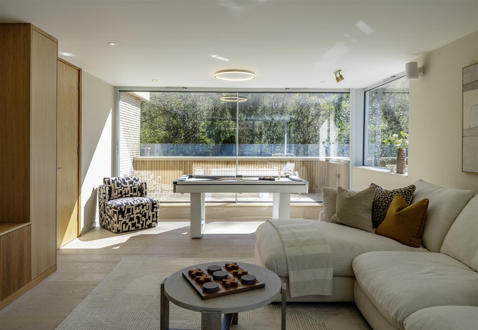 Beechworth Close, Hampstead, NW3 7UT