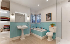 Lyndale Avenue Childs Hill NW2 2QD