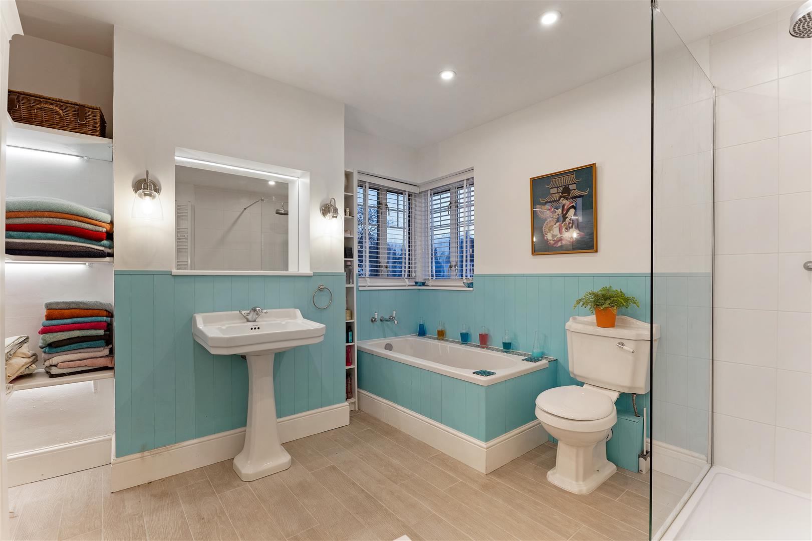 Lyndale Avenue Childs Hill NW2 2QD