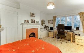 Lyndale Avenue Childs Hill NW2 2QD