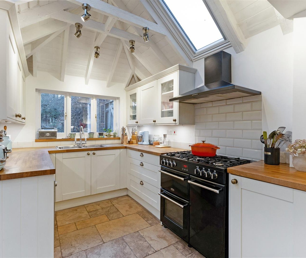 Lyndale Avenue Childs Hill NW2 2QD