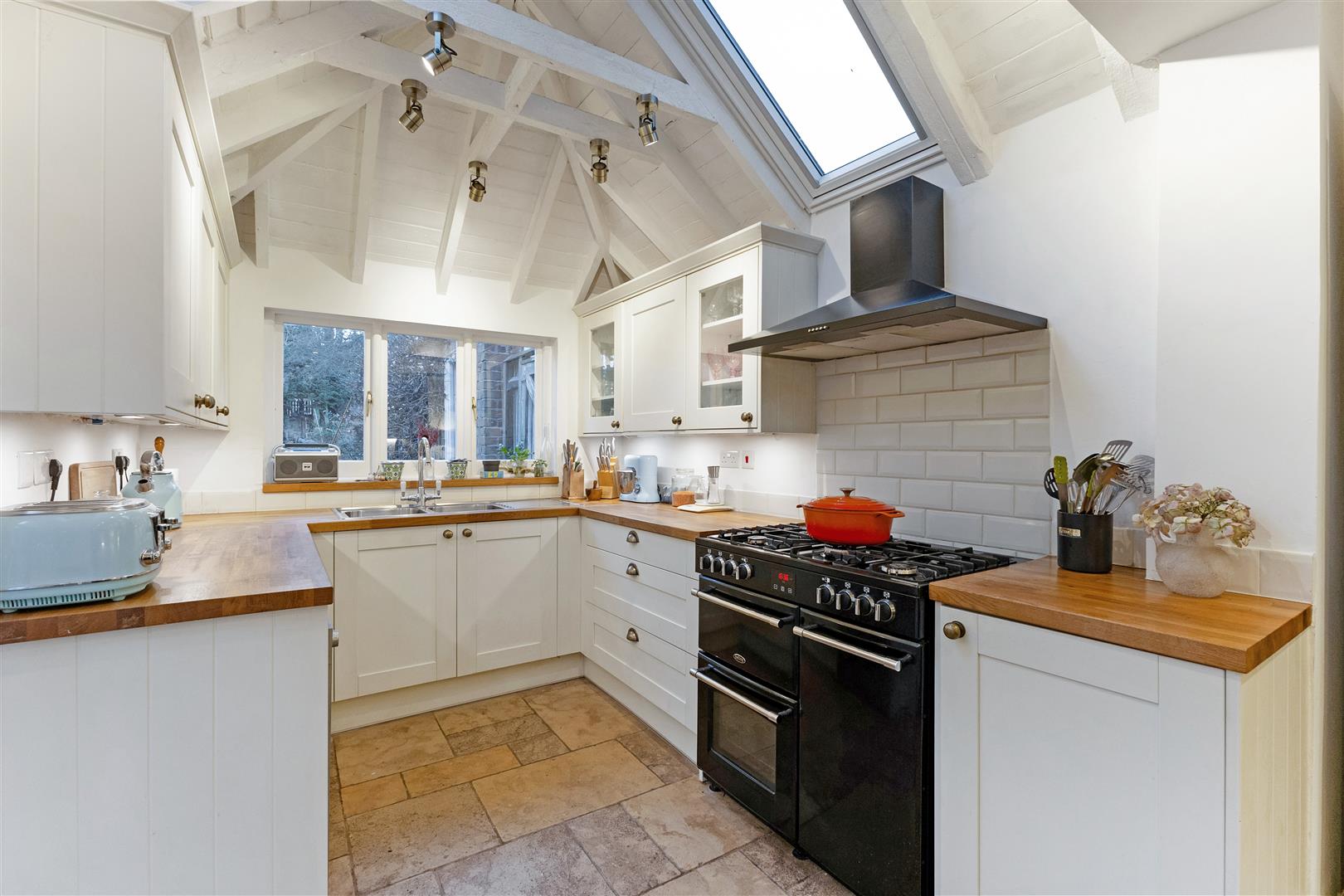 Lyndale Avenue Childs Hill NW2 2QD