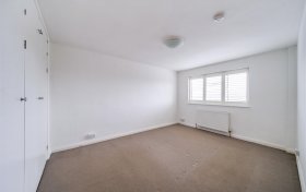 Fairfax Road Swiss Cottage NW6 4EP