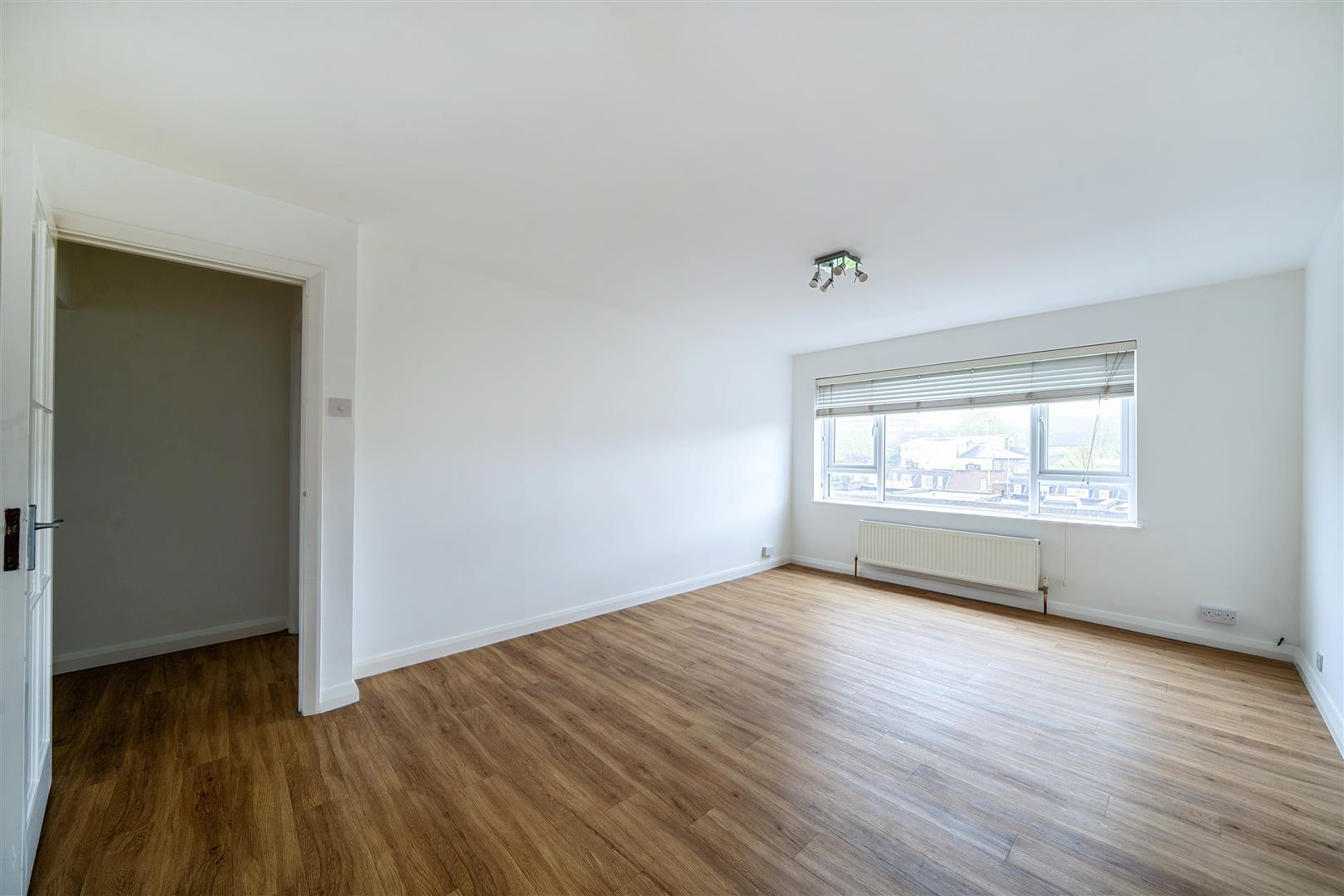 Fairfax Road Swiss Cottage NW6 4EP