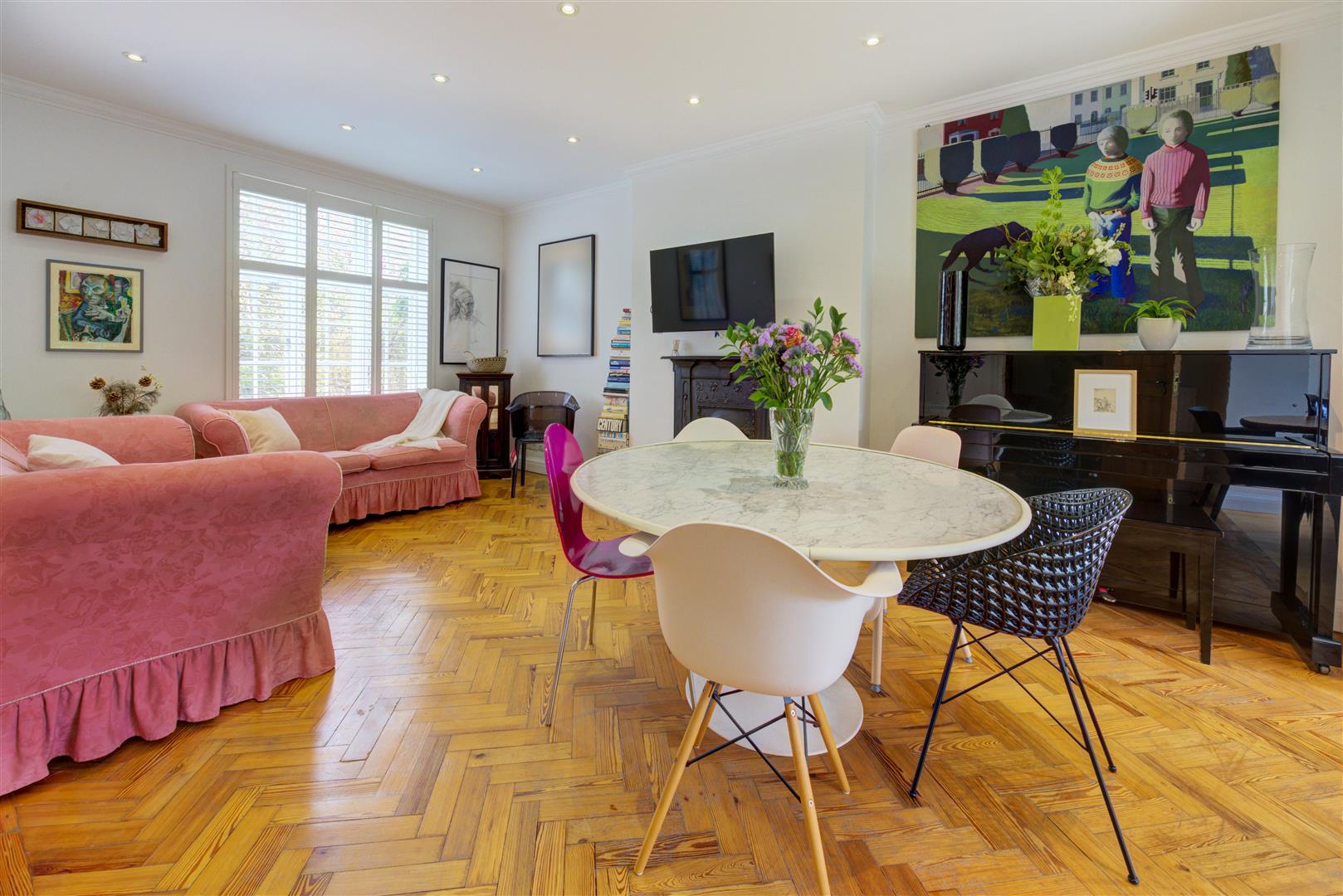 Meadway Close, Hampstead Garden Suburb, NW11 7BH