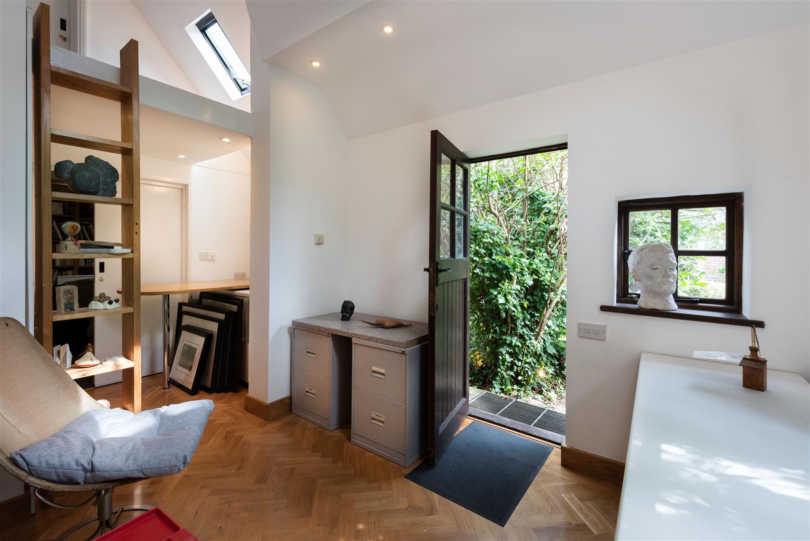 Meadway Close, Hampstead Garden Suburb, NW11 7BH
