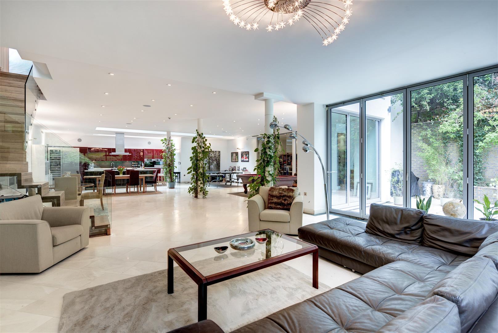 Redington Road, Hampstead, NW3 7RG