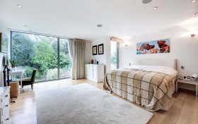 Redington Road, Hampstead, NW3 7RG