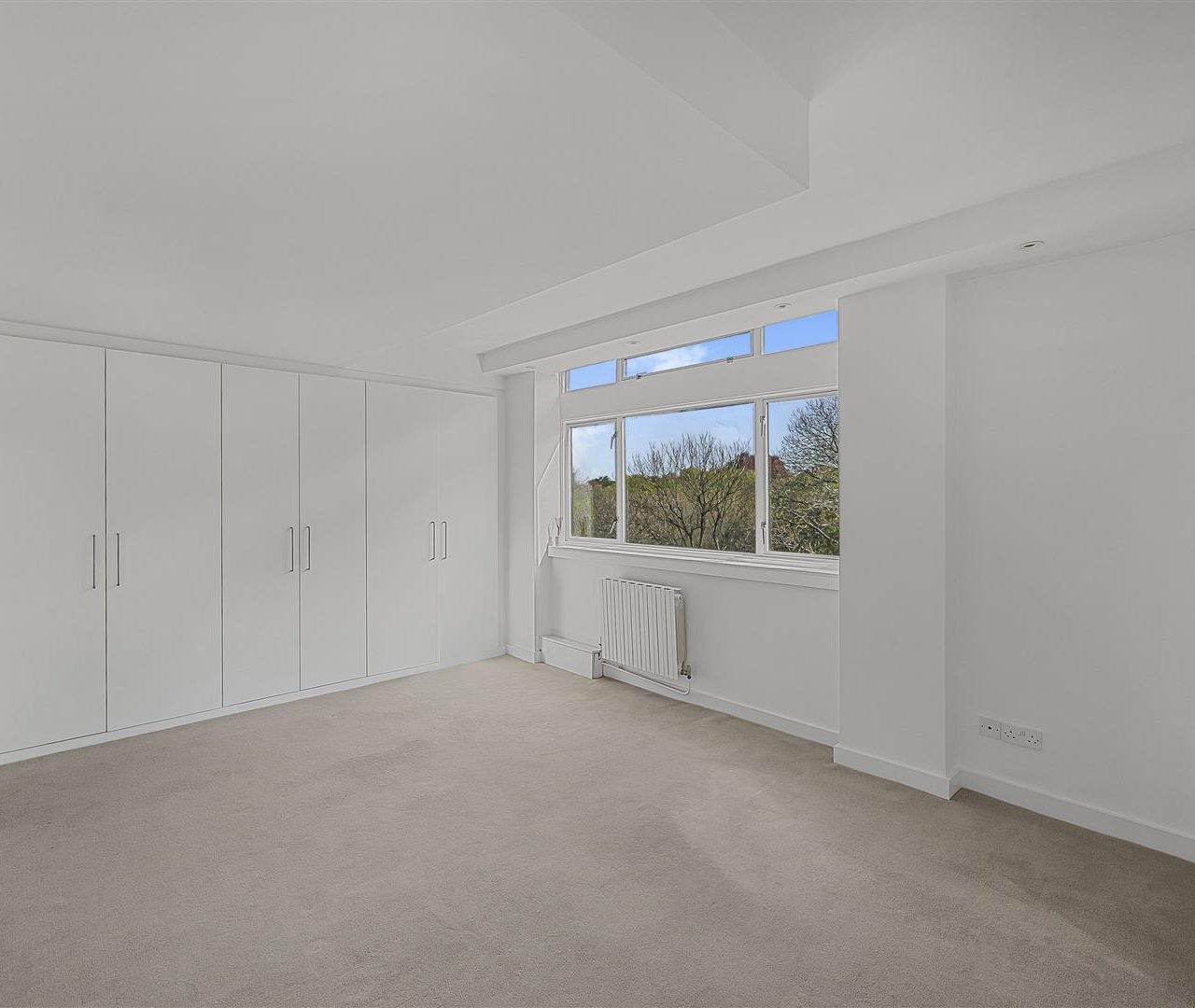 Oak Hill Park, Hampstead, NW3 7LH