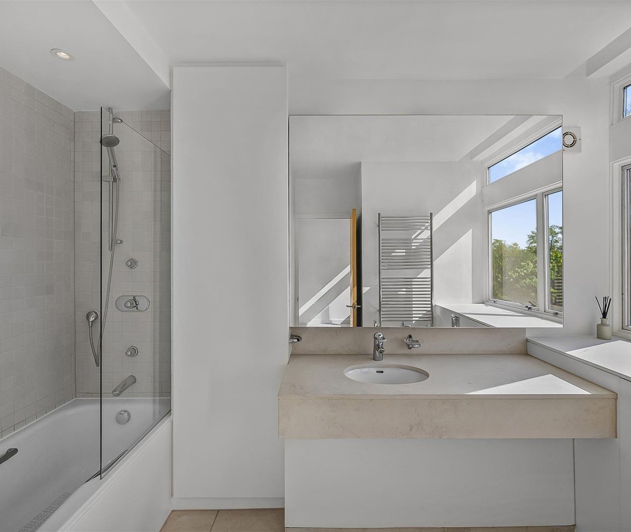 Oak Hill Park, Hampstead, NW3 7LH