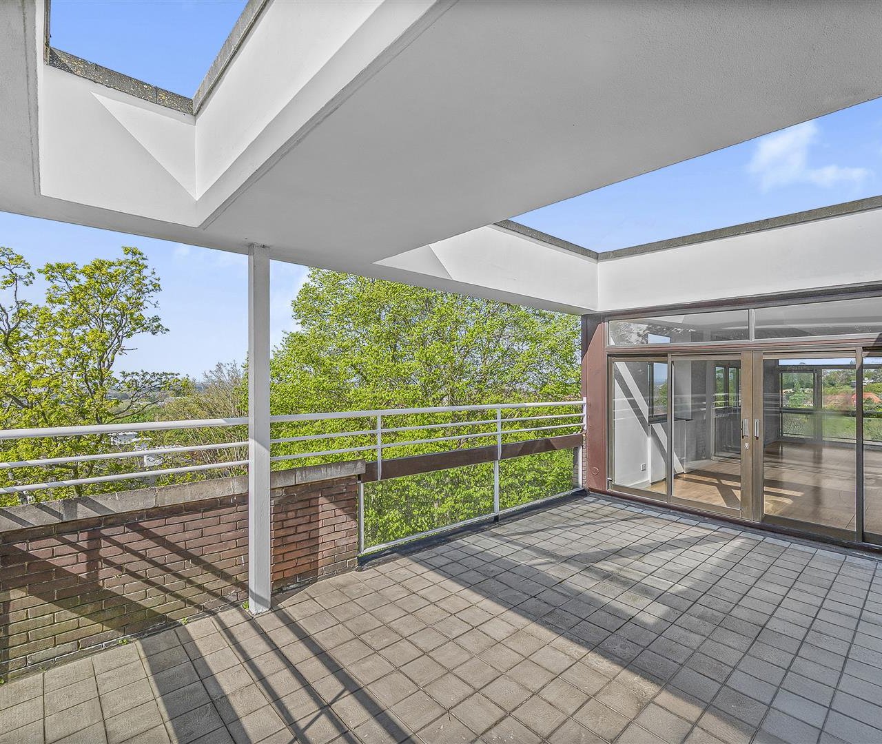 Oak Hill Park, Hampstead, NW3 7LH