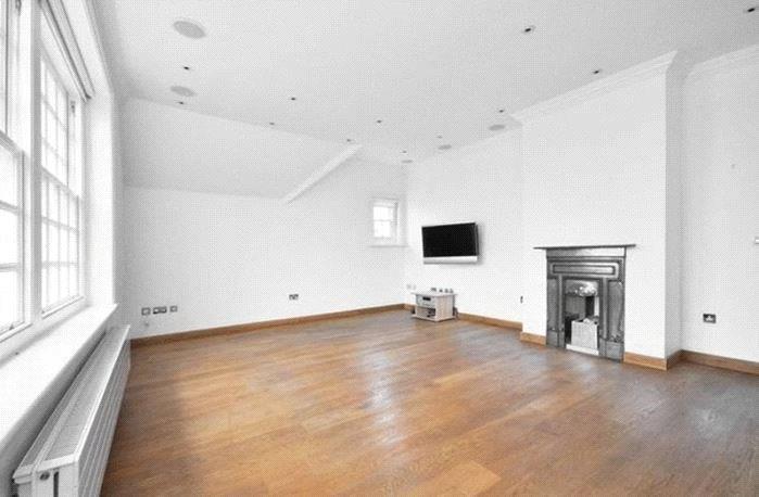 Bracknell Gardens, Hampstead, NW3 7EB