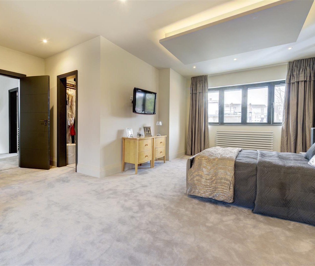 West Heath Gardens, Hampstead, NW3 7TR