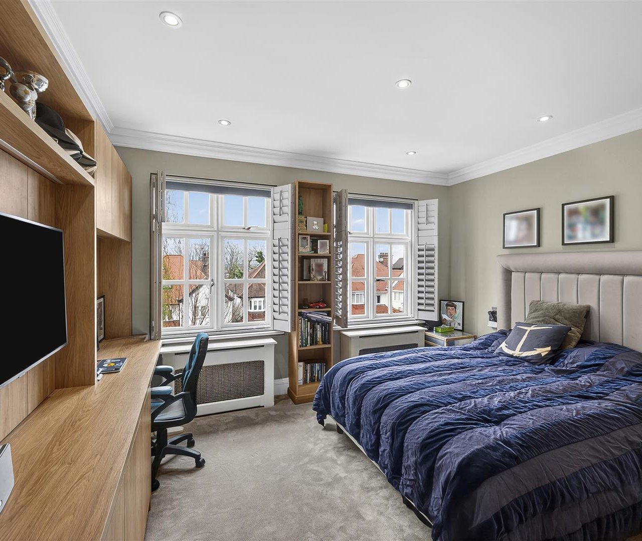 West Heath Road, London, NW3 7TN