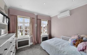West Heath Road, London, NW3 7TN