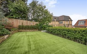West Heath Road, London, NW3 7TN