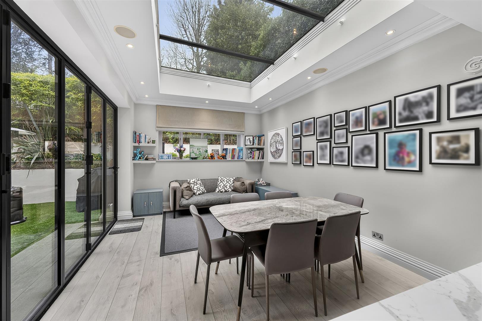 West Heath Road, London, NW3 7TN