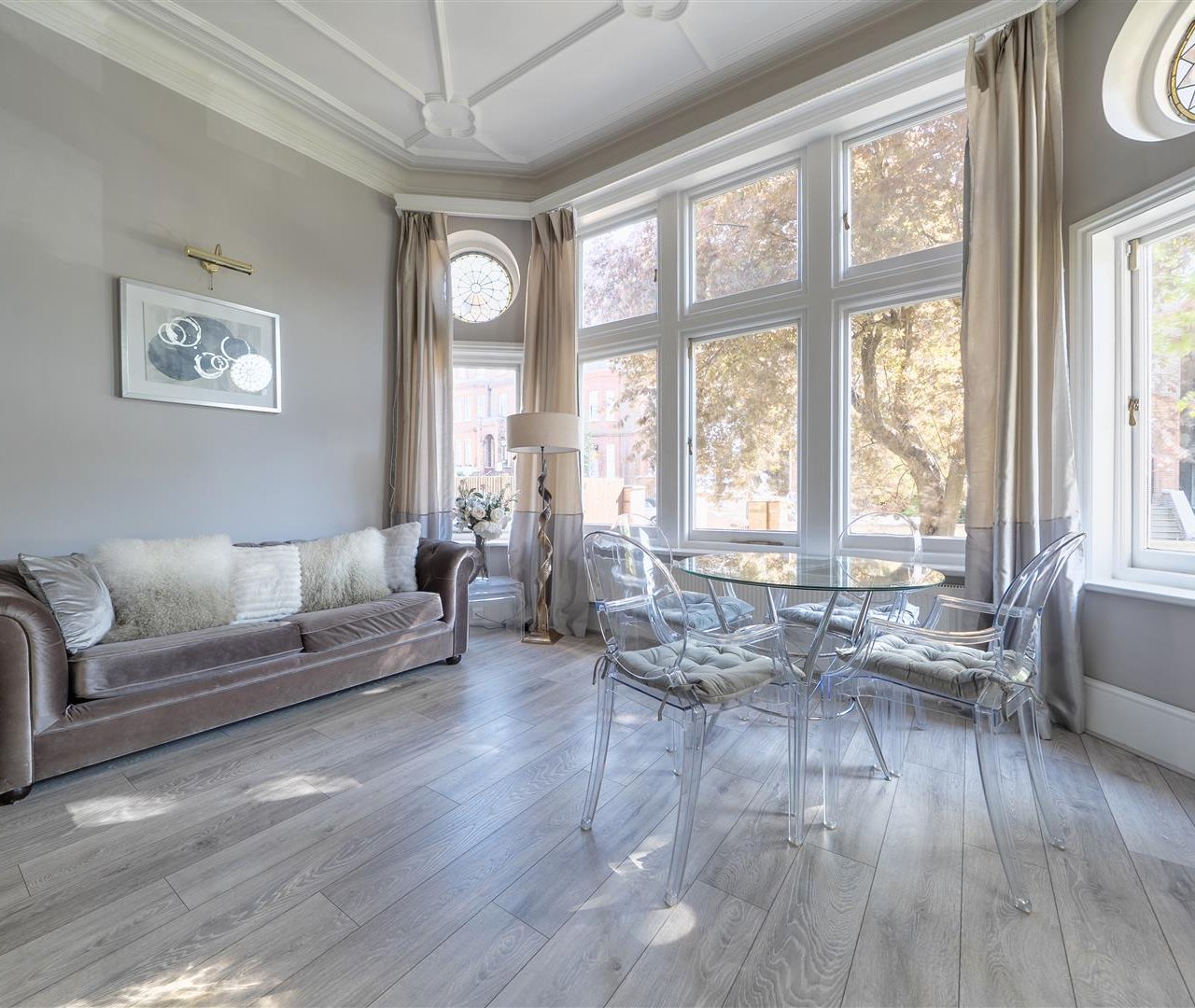 Frognal, Hampstead, NW3 6AR