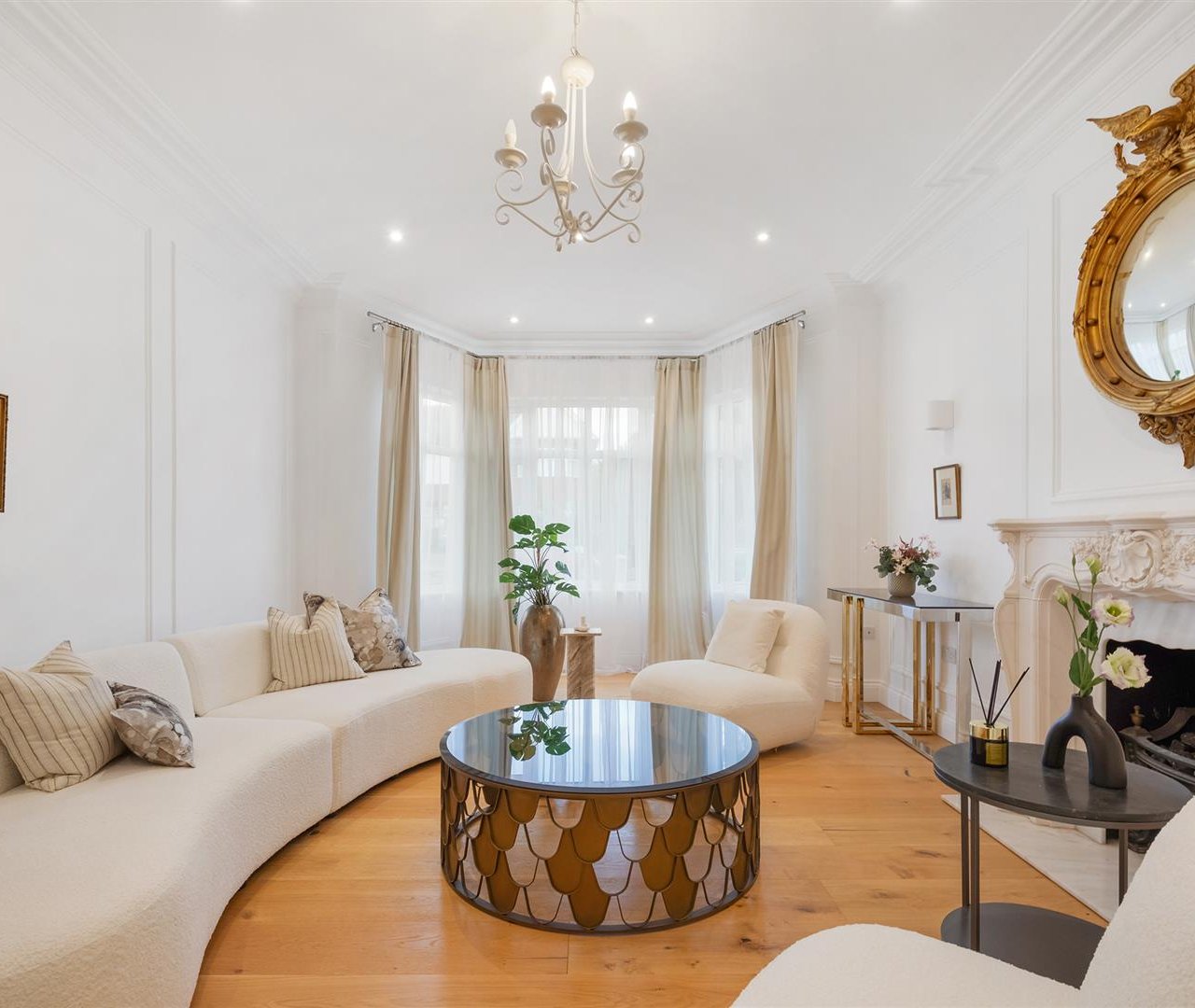 Hocroft Road, The Hocrofts, NW2 2BL