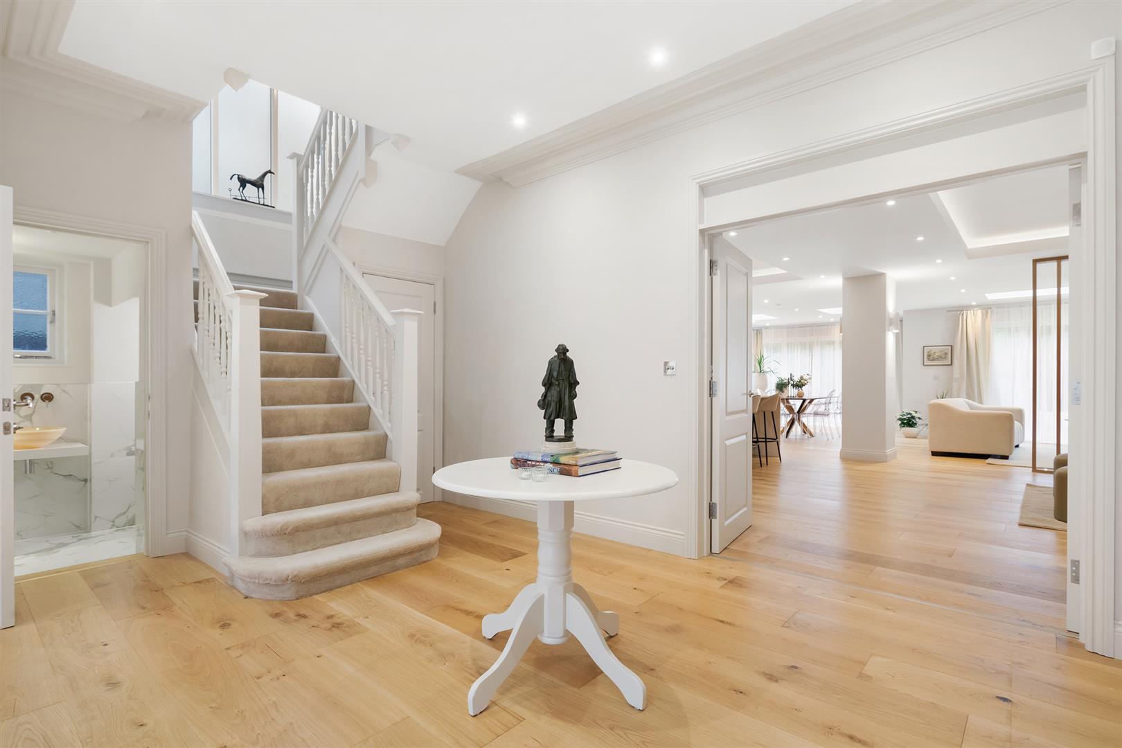 Hocroft Road, The Hocrofts, NW2 2BL