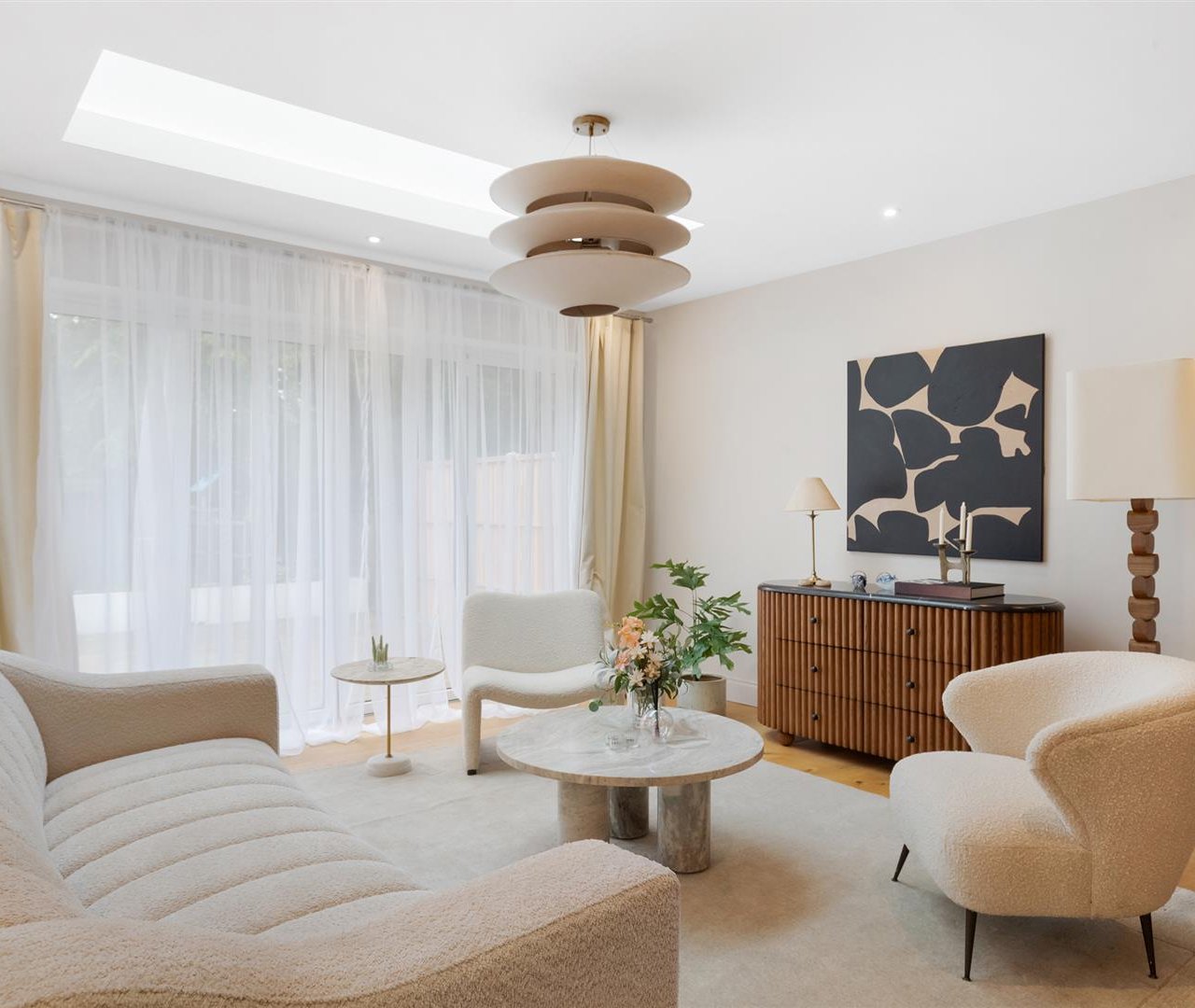 Hocroft Road, The Hocrofts, NW2 2BL