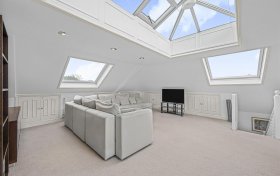Parkhill Road, Belsize Park, NW3 2YH