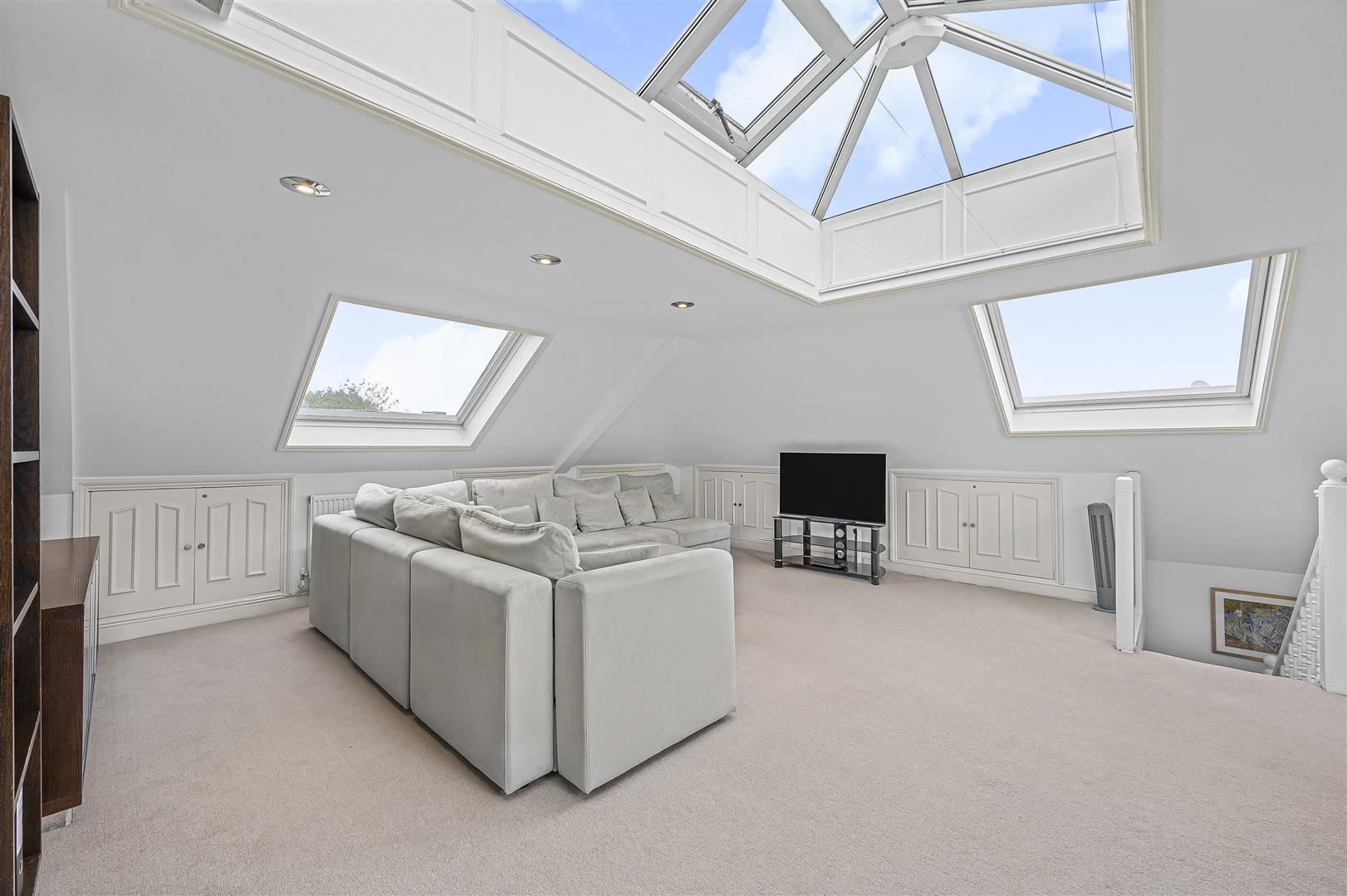 Parkhill Road, Belsize Park, NW3 2YH