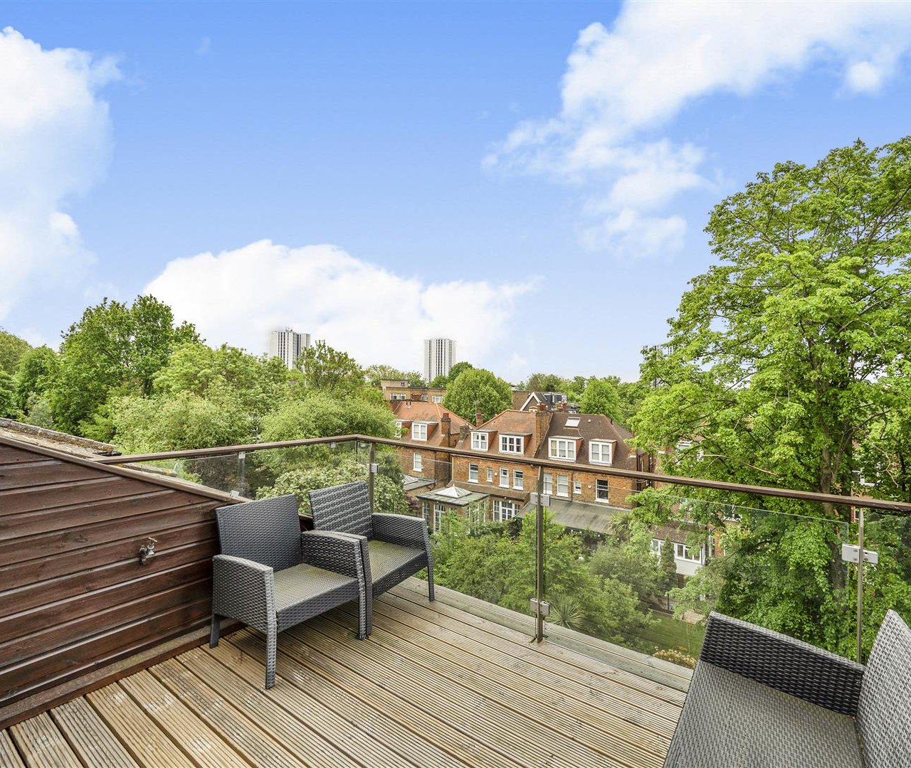 Belsize Park Gardens, Belsize Park, NW3 4JJ