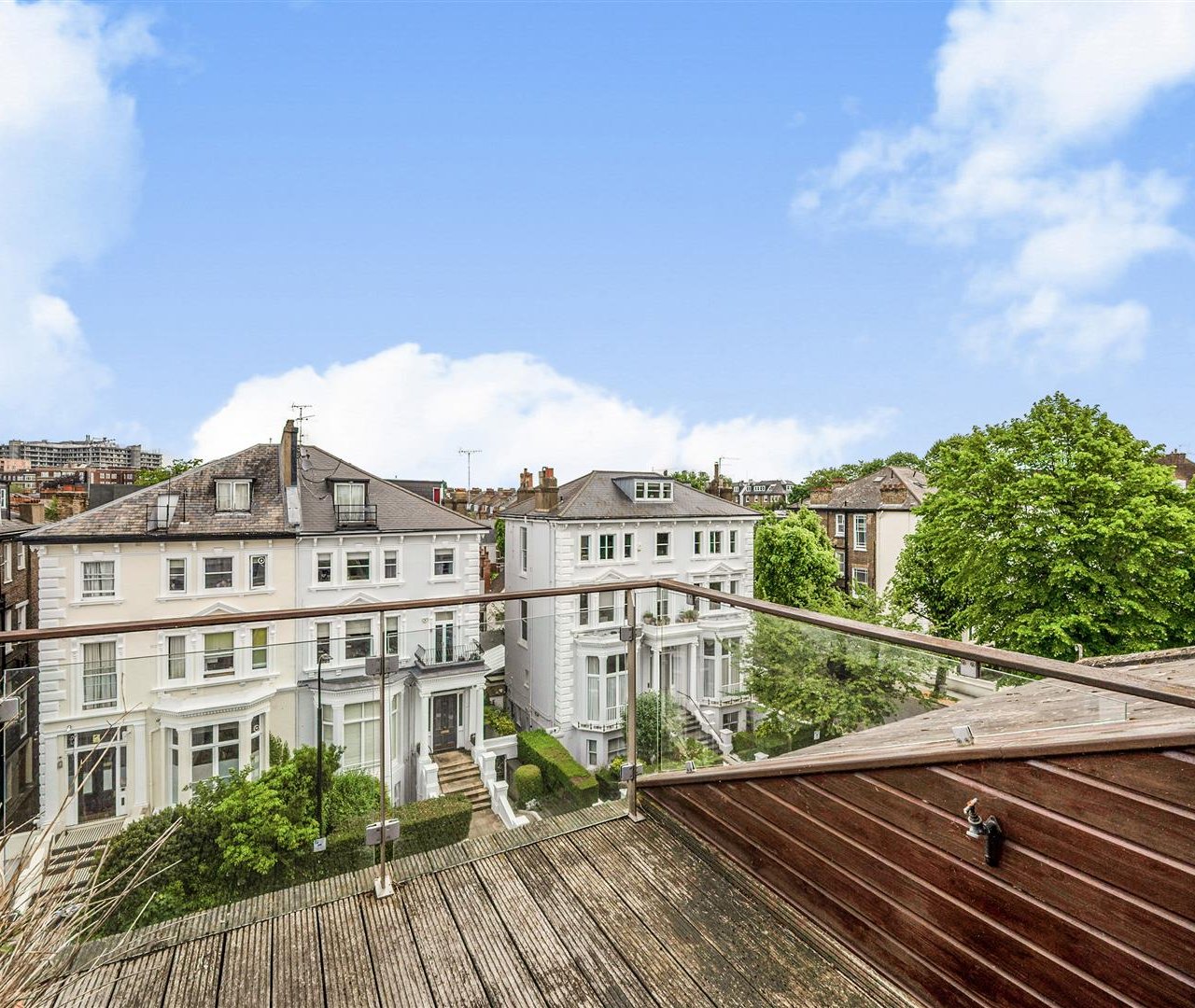Belsize Park Gardens, Belsize Park, NW3 4JJ