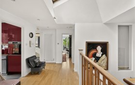 Belsize Park Gardens, Belsize Park, NW3 4JJ